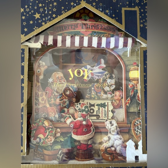 Vintage Christmas toy shop musical wooden house. Music works - see video. - Picture 13 of 13